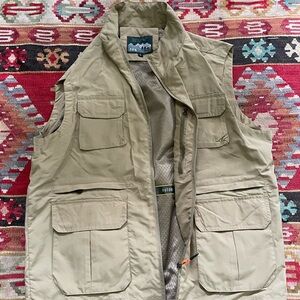 Vintage fishing vest with six pockets